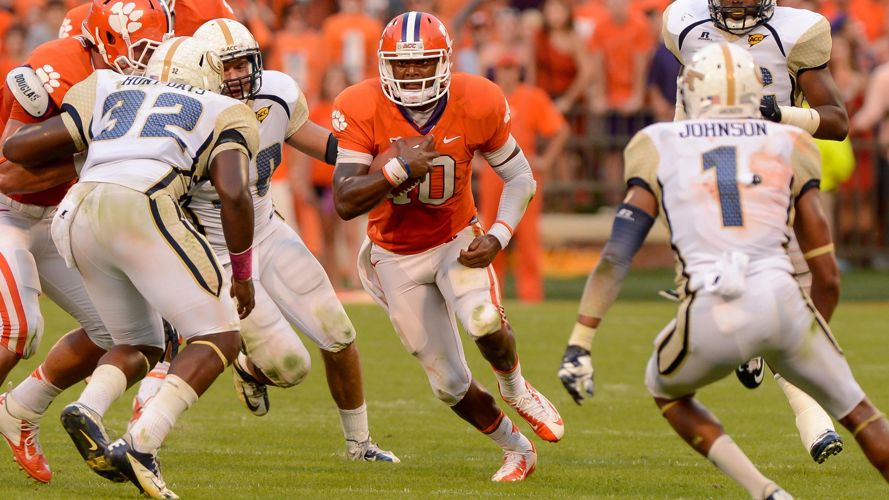 Clemson Football Video Report: 100 Yards with Tajh Boyd