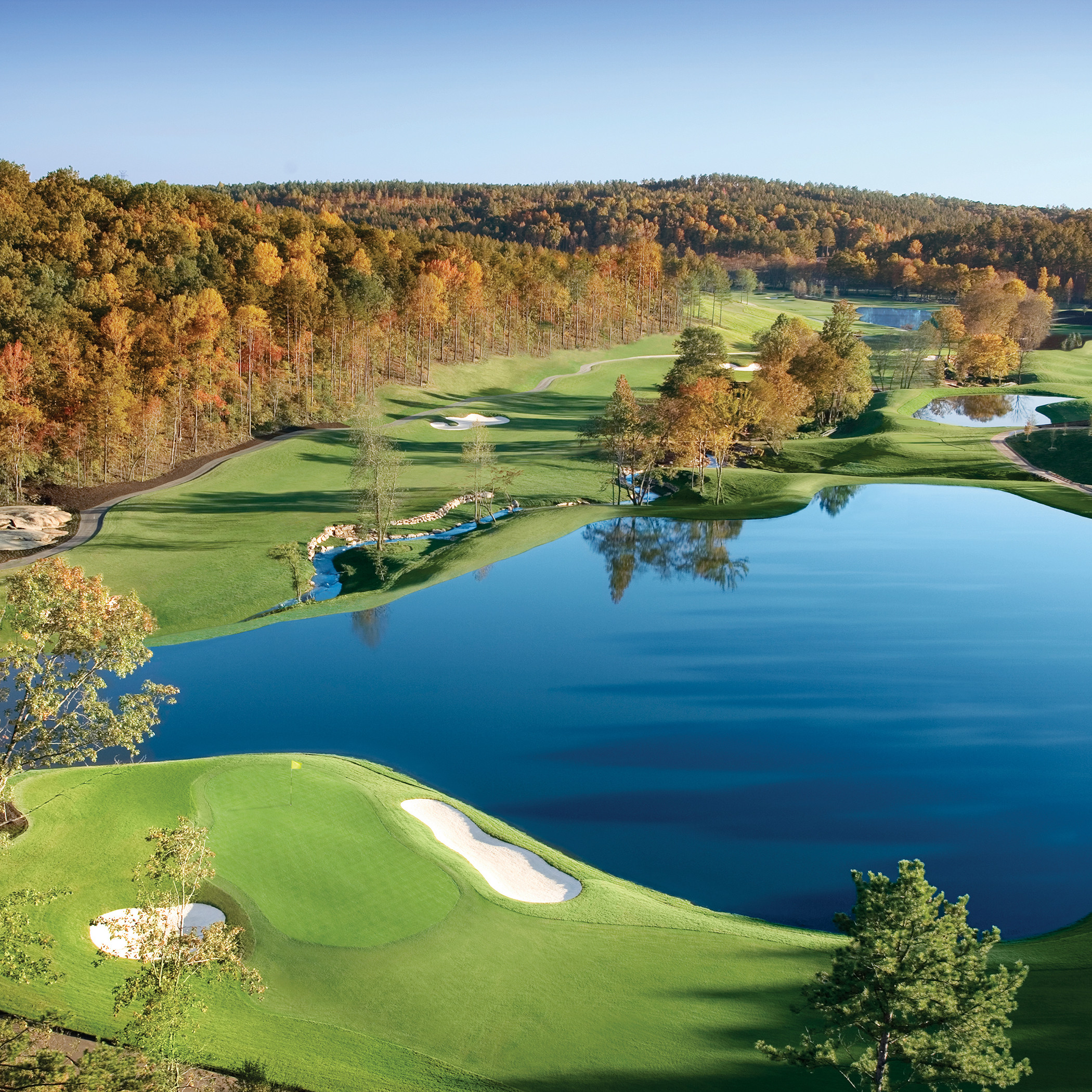 Golf Comes To Clemson Area