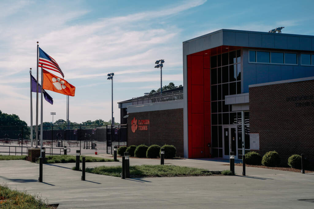 WTEN: Yecora, Cisovska Ranked No. 75 in ITA Doubles Rankings