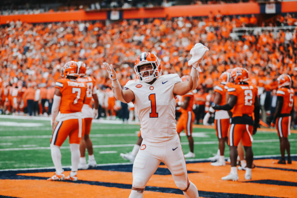 Tigers Upend Orange, 31-14