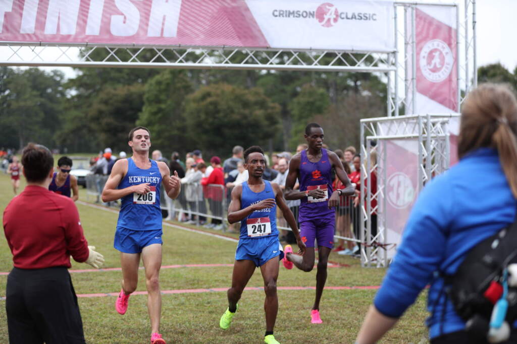 Women Finish Fifth, Men Eighth, In Crimson Classic