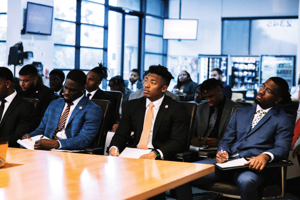 Clemson Tigers Official Athletics Site