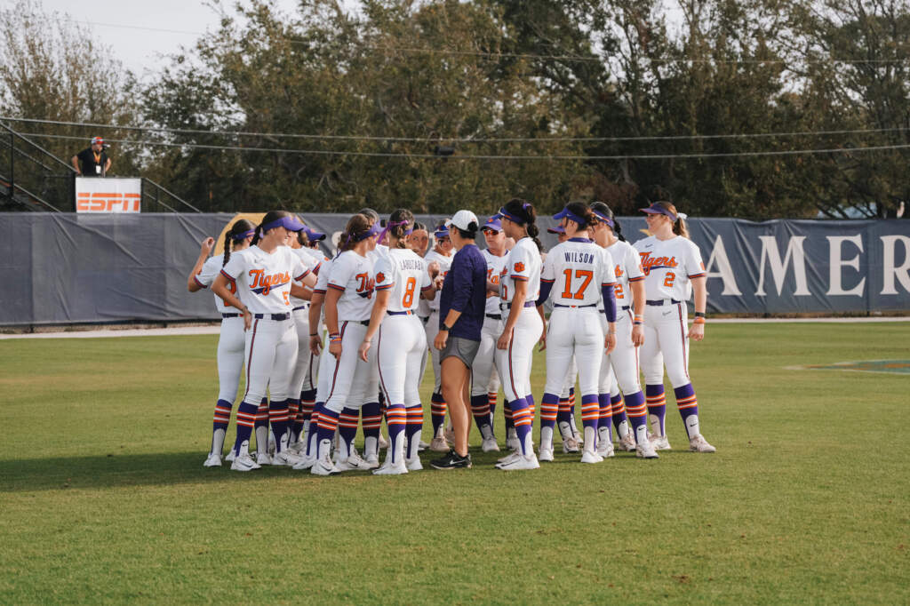 Four Homers Propel Clemson to Walk-Off Win