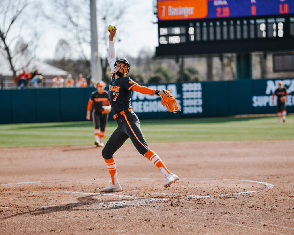 Tigers Defeat Hoosiers, 11-5