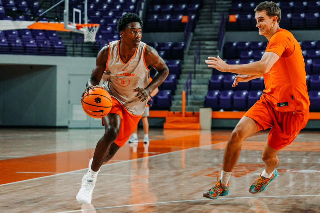 Photo Gallery: Summer Workouts Continue in LJC