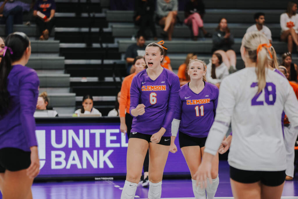 Tigers Sweep Aggies to Open Home Slate