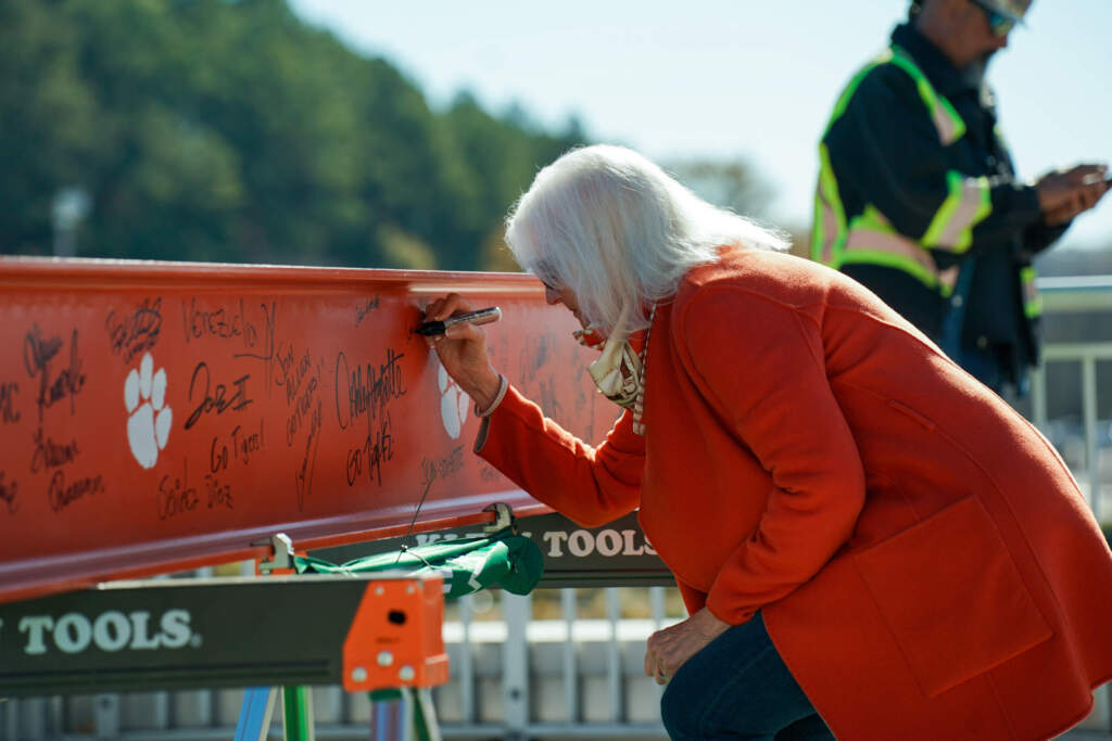 Clemson Tigers Official Athletics Site