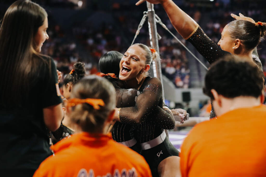 Gymnastics Meet Guide • Michigan & Elevate the Stage