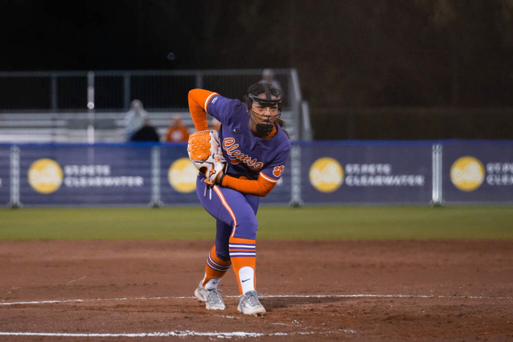 Home Runs Power Tigers to Opening Day Victory